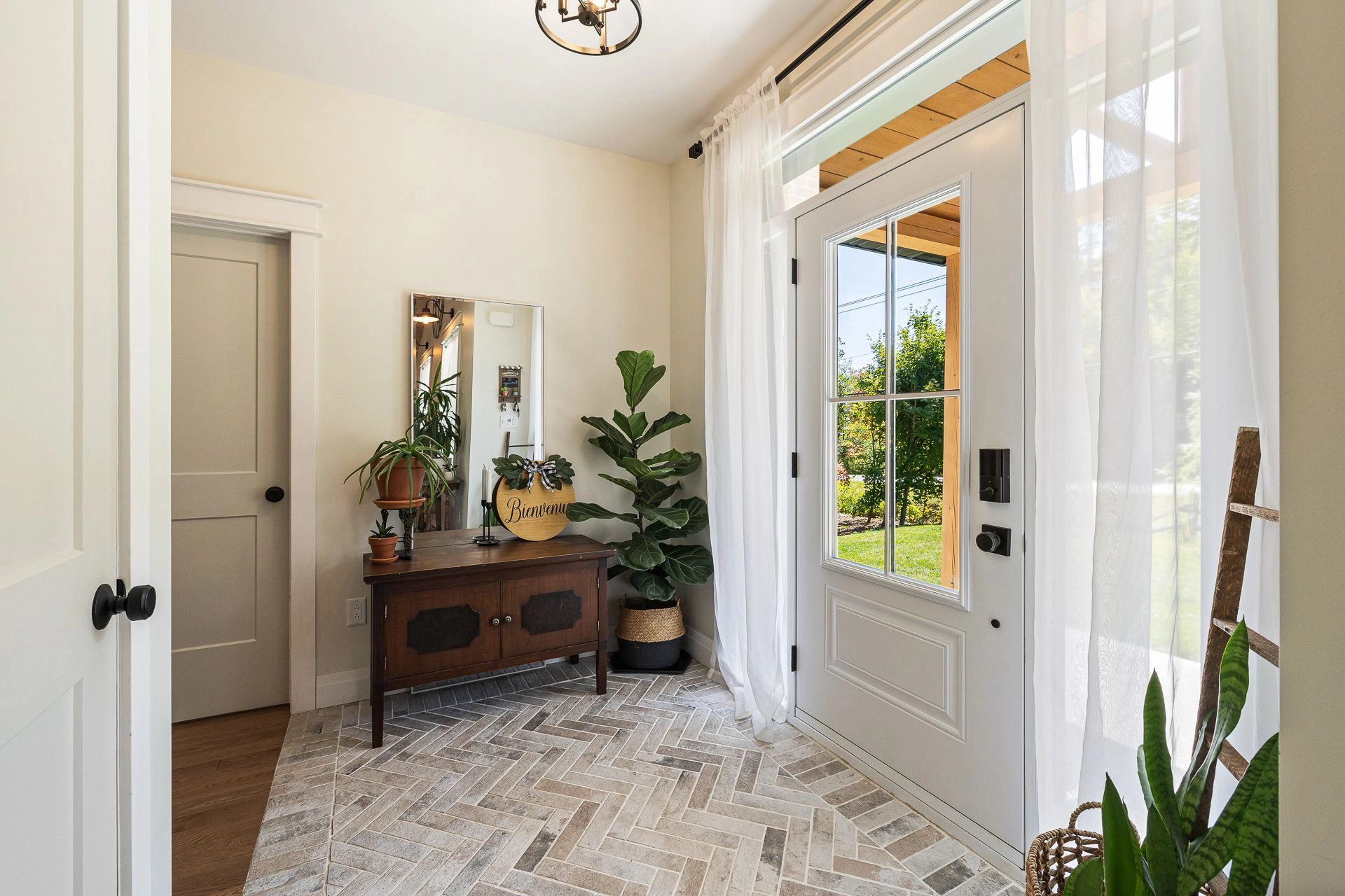 10-303-rue-bergeron-granby-qc