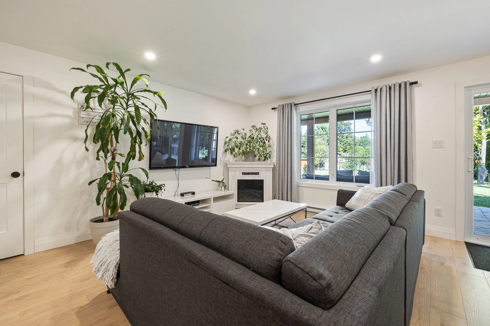 53-303-rue-bergeron-granby-qc